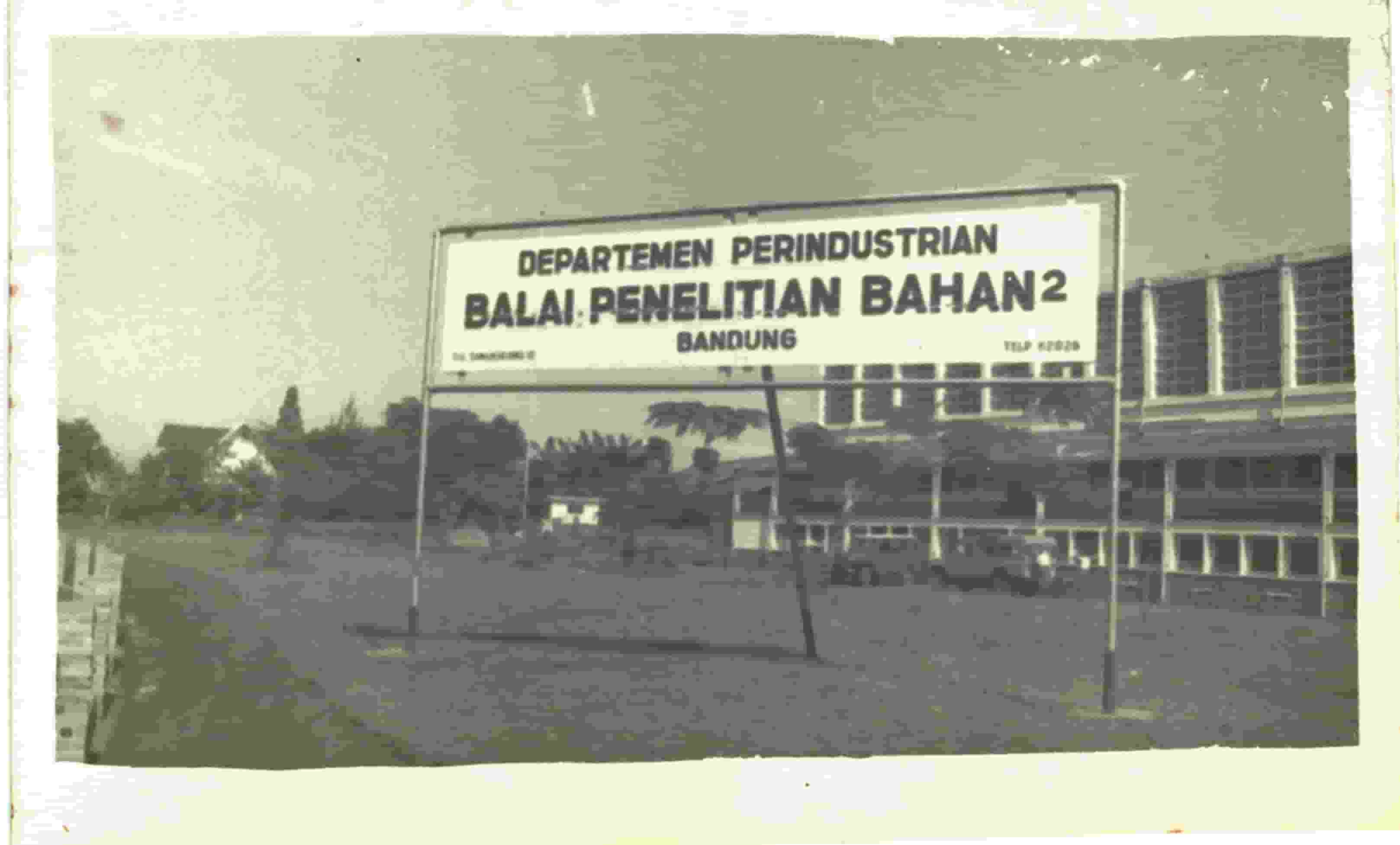 Sejarah B4T (photo)